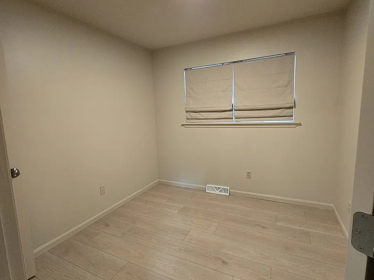 800 Sycamore Ln — Photo 5