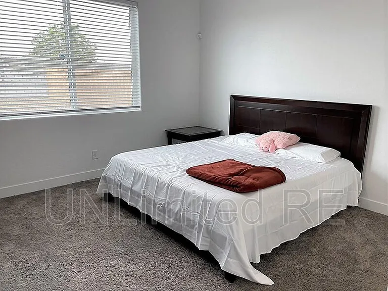 11851 Pegasus Rd — Photo 12