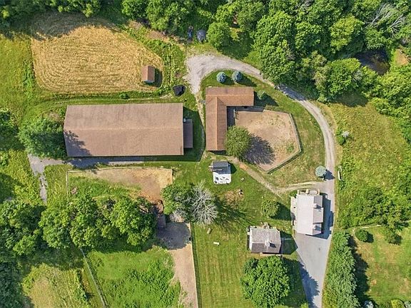 2nd image of 32 Equestrian Way