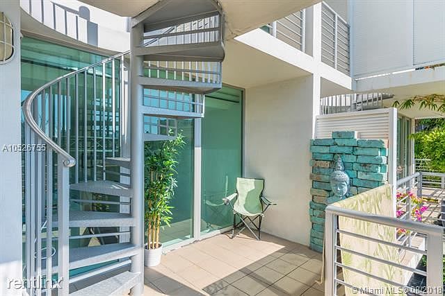 20180921210518526679000000-o