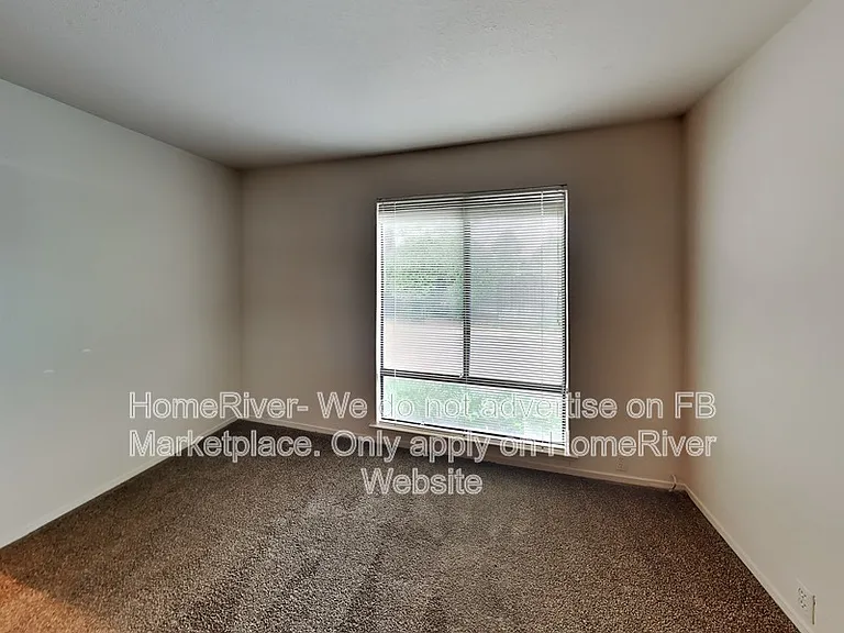 6220 Gloria Dr #1 — Photo 11