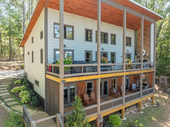 454 N Old Aska Rd, Blue Ridge, GA 30513