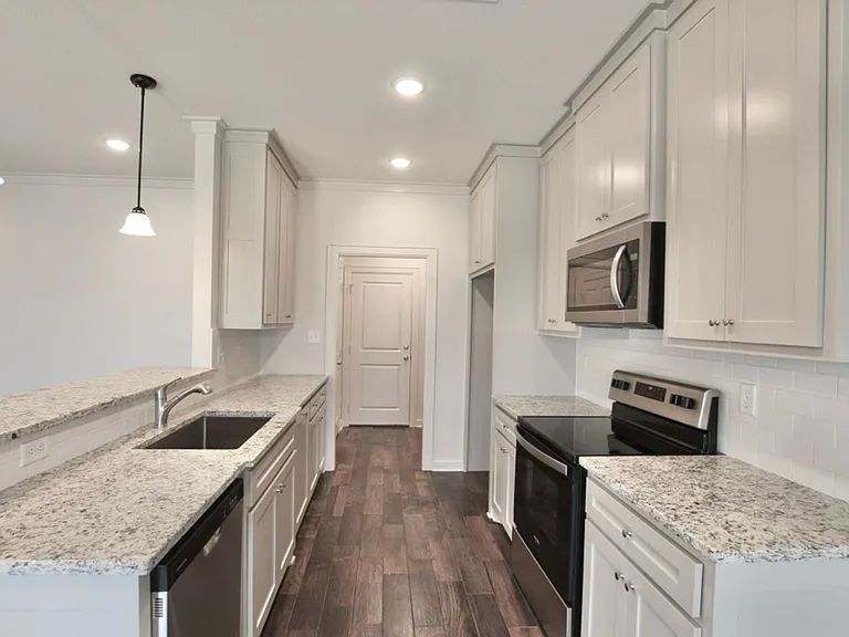 703 Freedom Way — Photo 13