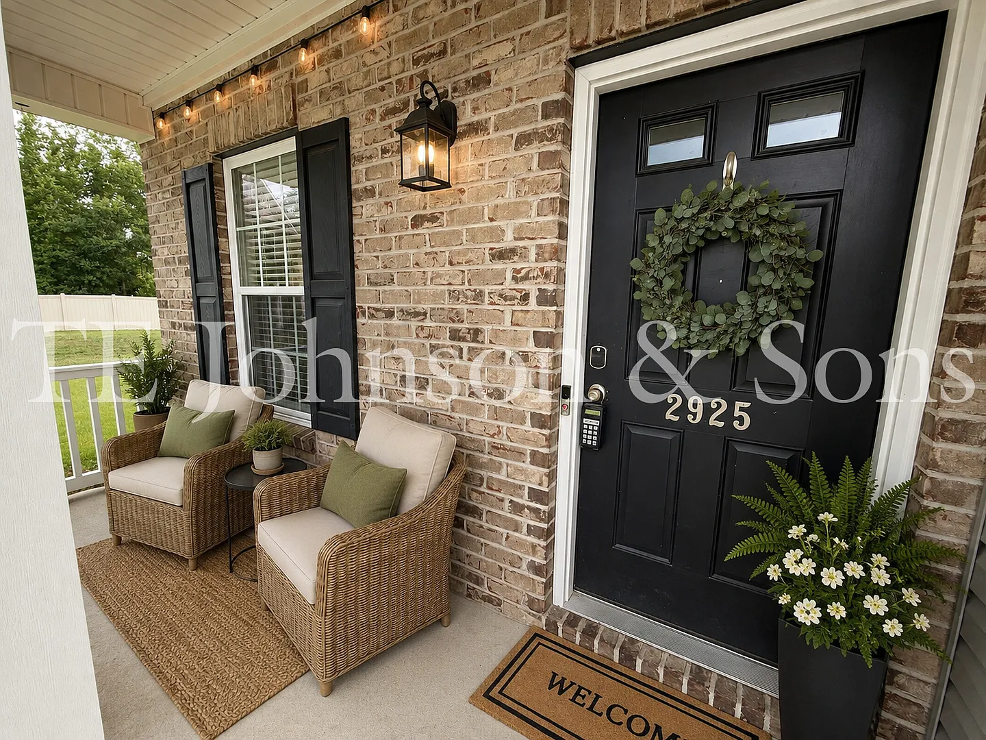 Spacious 3BR Home with Loft, Fireplace & 2-Car Garage — Photo 3