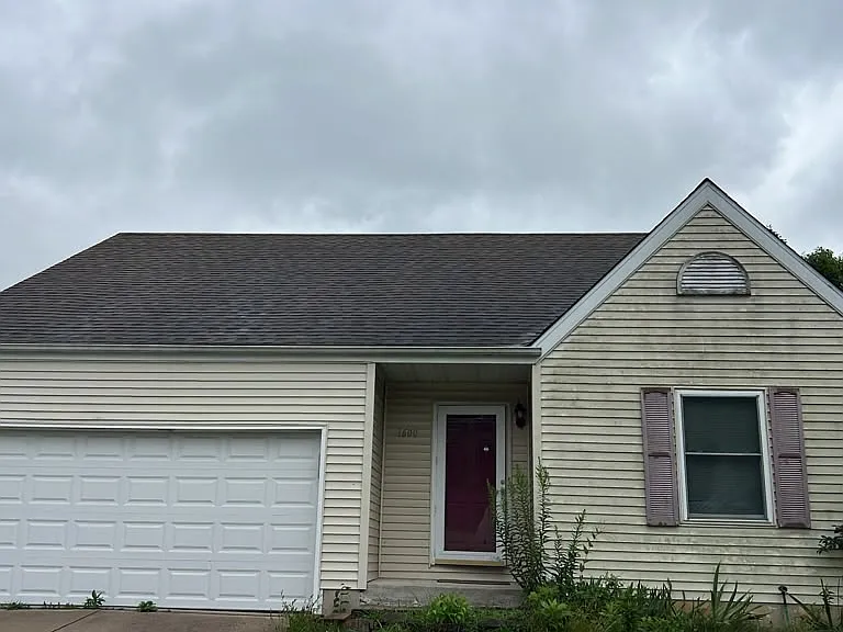 1600 Maureen Ct — Photo 6