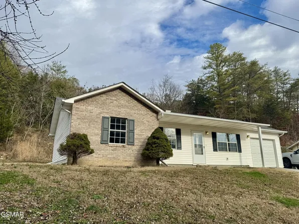 802 Union Dell Ct, Sevierville, TN 37876