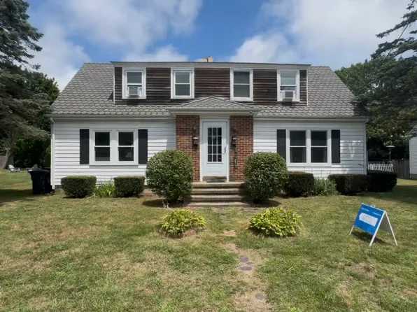 23 Preston Dr #23, North Kingstown, RI 02852