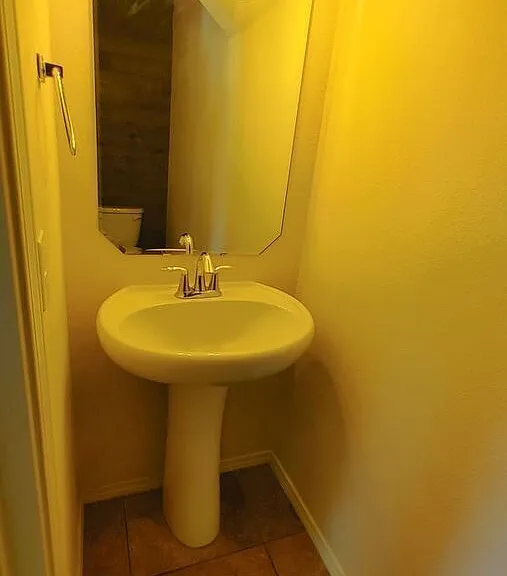 573 Creekside Ave SW — Photo 5