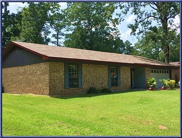 1st image of 207 Sherwood Ln