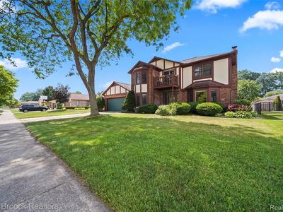 14308 Brookings Dr, Sterling Heights, MI, 48313