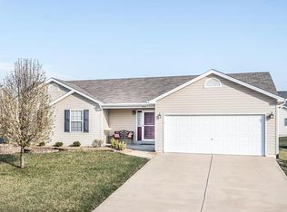 307 Marble Bend Dr, Wentzville, MO 63385