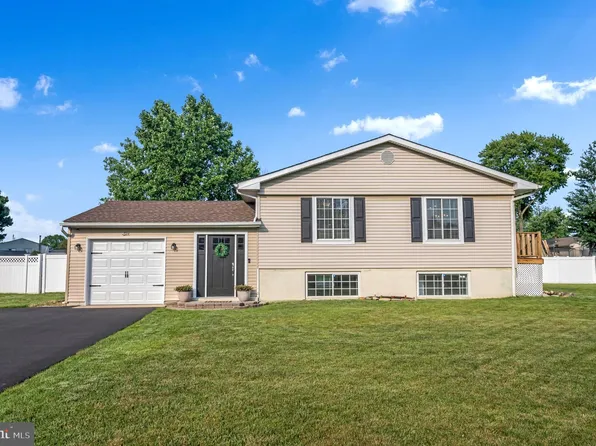 6 Maiese Ave, Waterford Works, NJ 08089