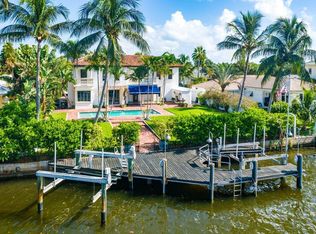 25 Harbor Dr, Lake Worth, FL 33460