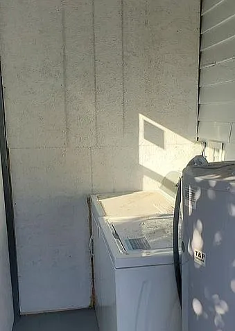 3 bed, 875 sqft, $1,900 — Photo 4
