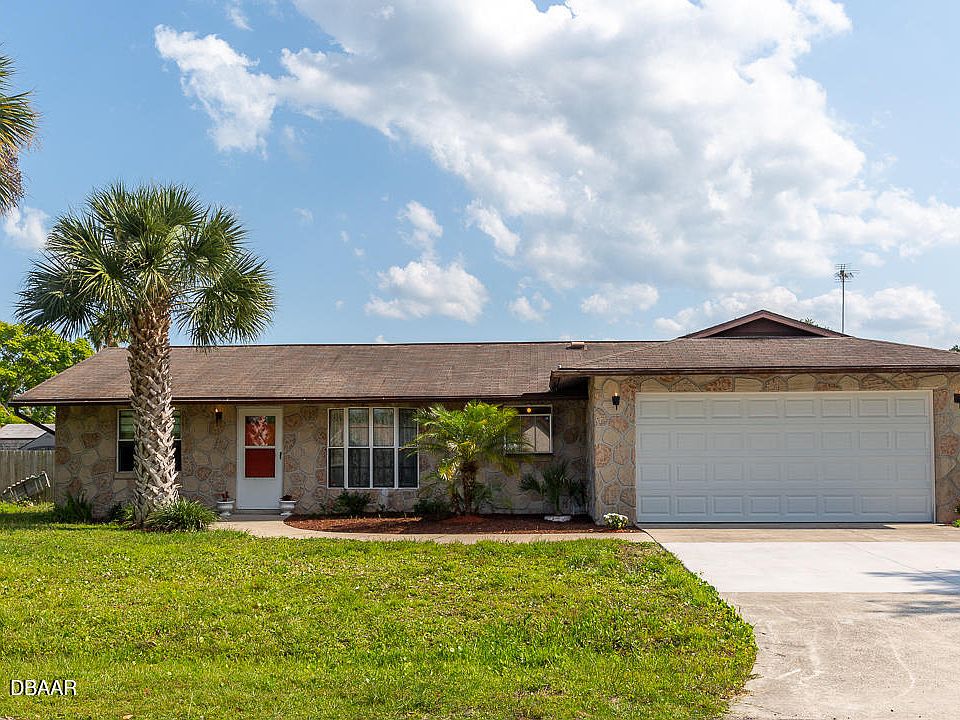 1st image of 304 Cherrywood Ln