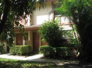 9775 Riverside Dr, Coral Springs, FL 33071