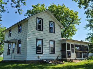 2237 N River Rd, Oregon, IL 61061