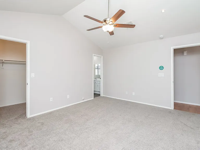 8725 W Carol Ave — Photo 10