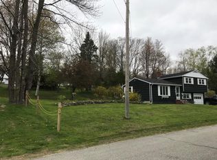 7 Olympic Ave, Rockland, ME 04841