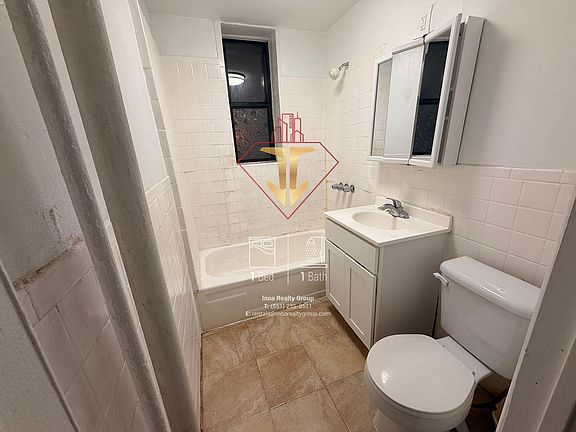 4th image of 220-225 Academy St #E3