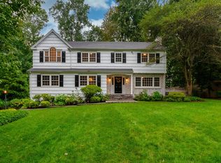 106 Hoyt St, Darien, CT 06820
