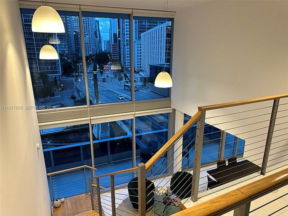 2nd image of 200 Biscayne Boulevard Way APT 703