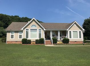 1111 Asher St, Jasper, TN 37347