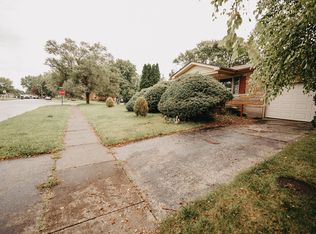 747 Bishop Dr, Lexington, KY 40505