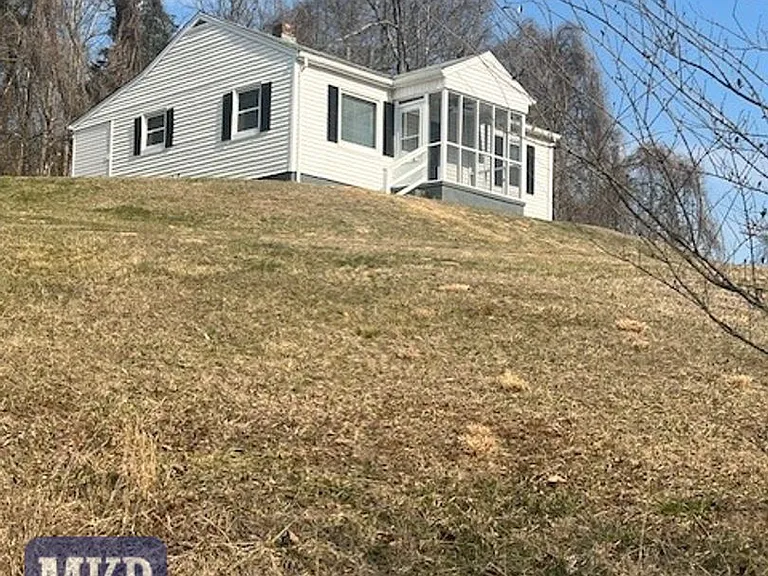 6221 Shady Acres Dr — Photo 21