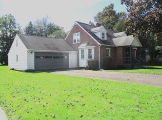 23 Wallace Rd, Binghamton, NY 13905