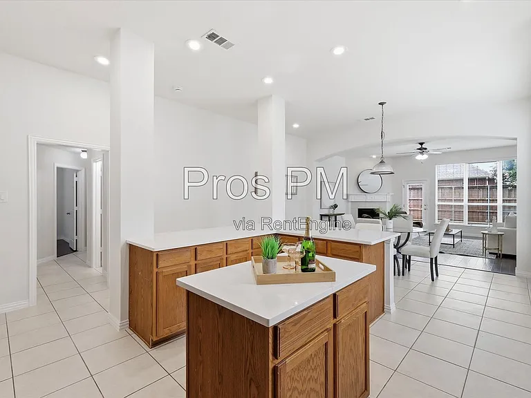 2432 Chesterwood Dr — Photo 20