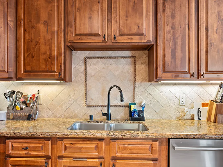 2955 McCall St #301 — Photo 16