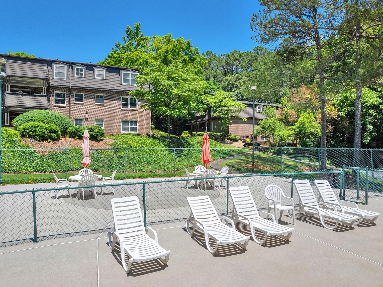 1 bed, 741 sqft, $1,500 — Photo 2
