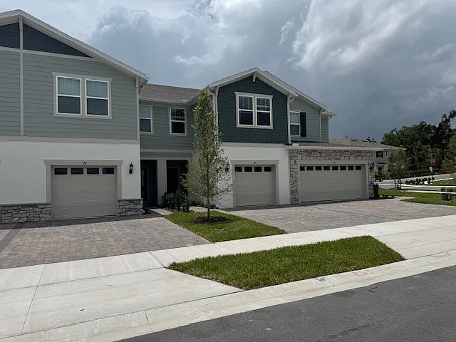 92 Violet Vine Ln