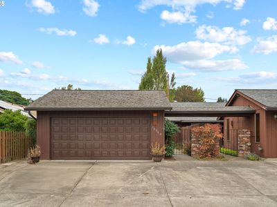 10080 SW Crystal St, Beaverton, OR, 97008