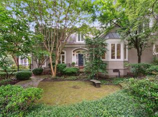 4840 Lake Dr, Memphis, TN 38117