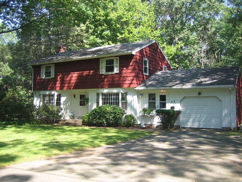 1st image of 73 Pamler Dr
