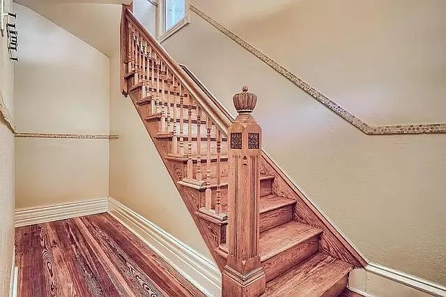 4 bed, 2.5 bath, 3078 sqft, $4,000 — Photo 3