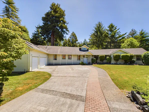 5655 Christine Dr, Eureka, CA 95503