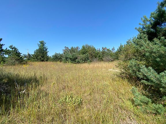 4th image of 755 Meecher Rd