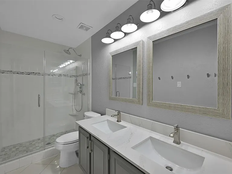 14 E Wandering Oak Dr — Photo 34