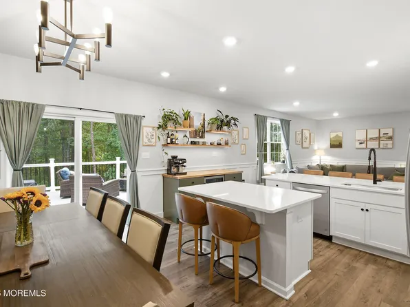 102 Windjammer Drive, Barnegat, NJ 08005