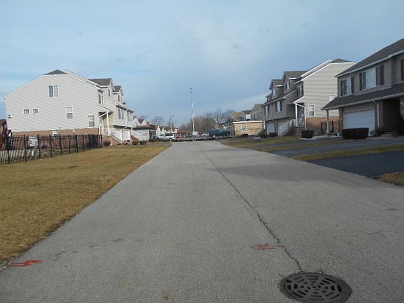 4th image of 20172 Oak Ln