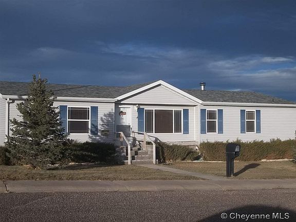 2nd image of 2556 W Ponderosa St
