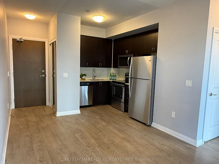 9560 Markham Rd #905 — Photo 4