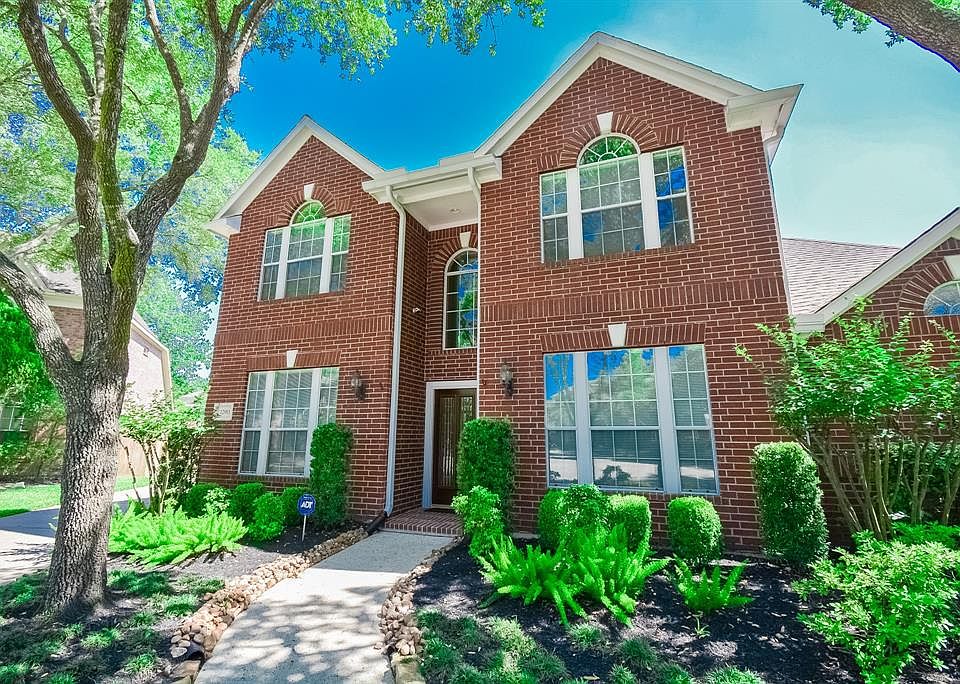 1st image of 12911 Dove Oaks Ct
