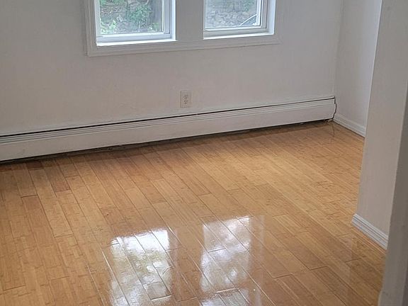 5th image of 117-30 143rd St Floor 1