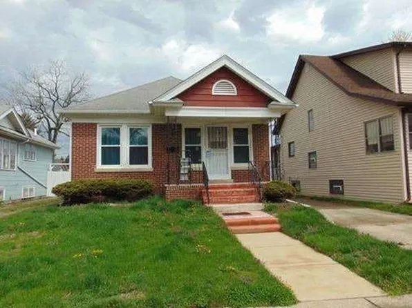 220 Elizabeth St, Calumet City, IL 60409