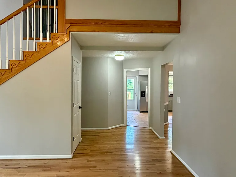 175 Highland Cir — Photo 7
