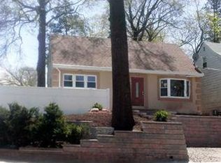 142 Bergen Ave, Waldwick, NJ 07463